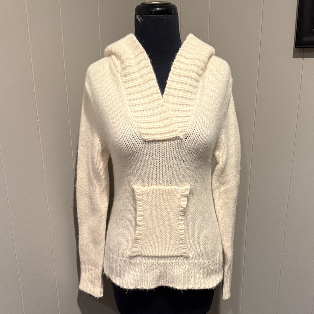 B28 souchi Elegant Cream V-Neck Women's Knit Hoodie Sweater Pocket